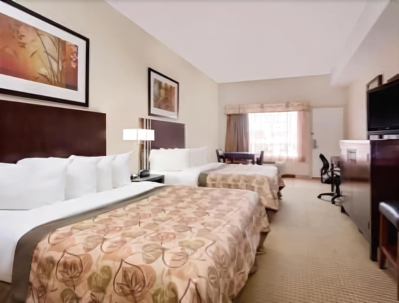 Ramada By Wyndham Lac La Biche Экстерьер фото